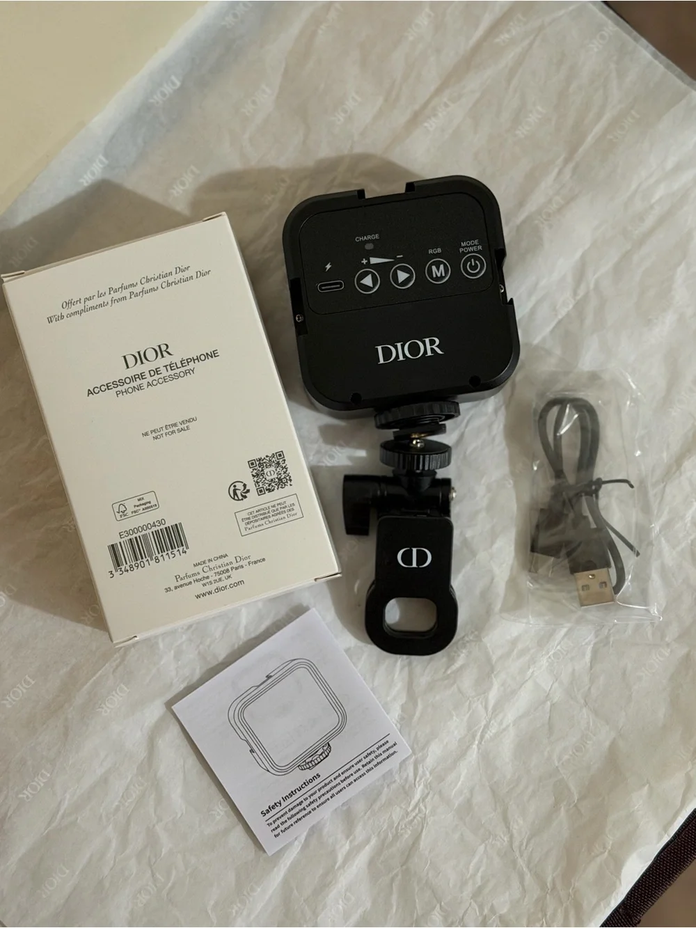 Dior Black On-Camera LED Light with Matte Finish